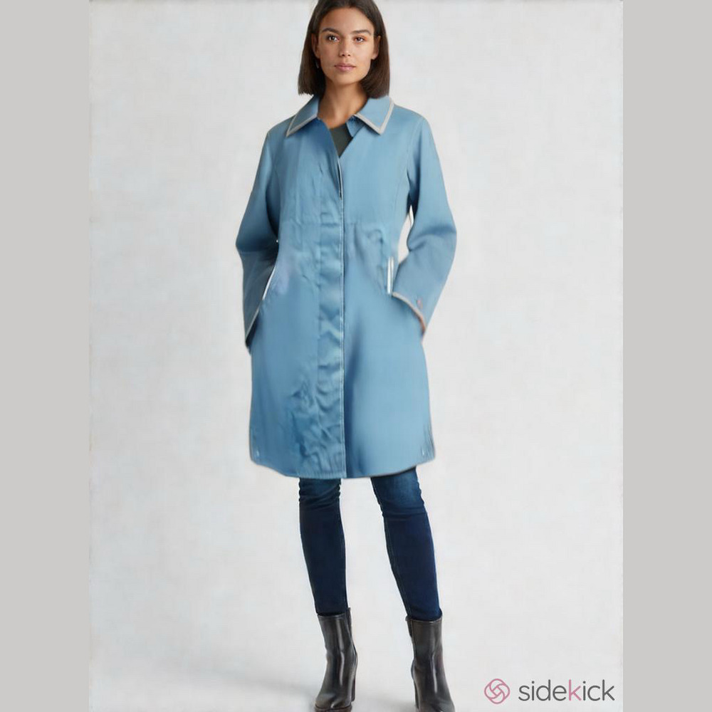 Coach 1941 Rain Coat, Size 4, PTP 18”, Length 32”, excellent condition, w/Bag